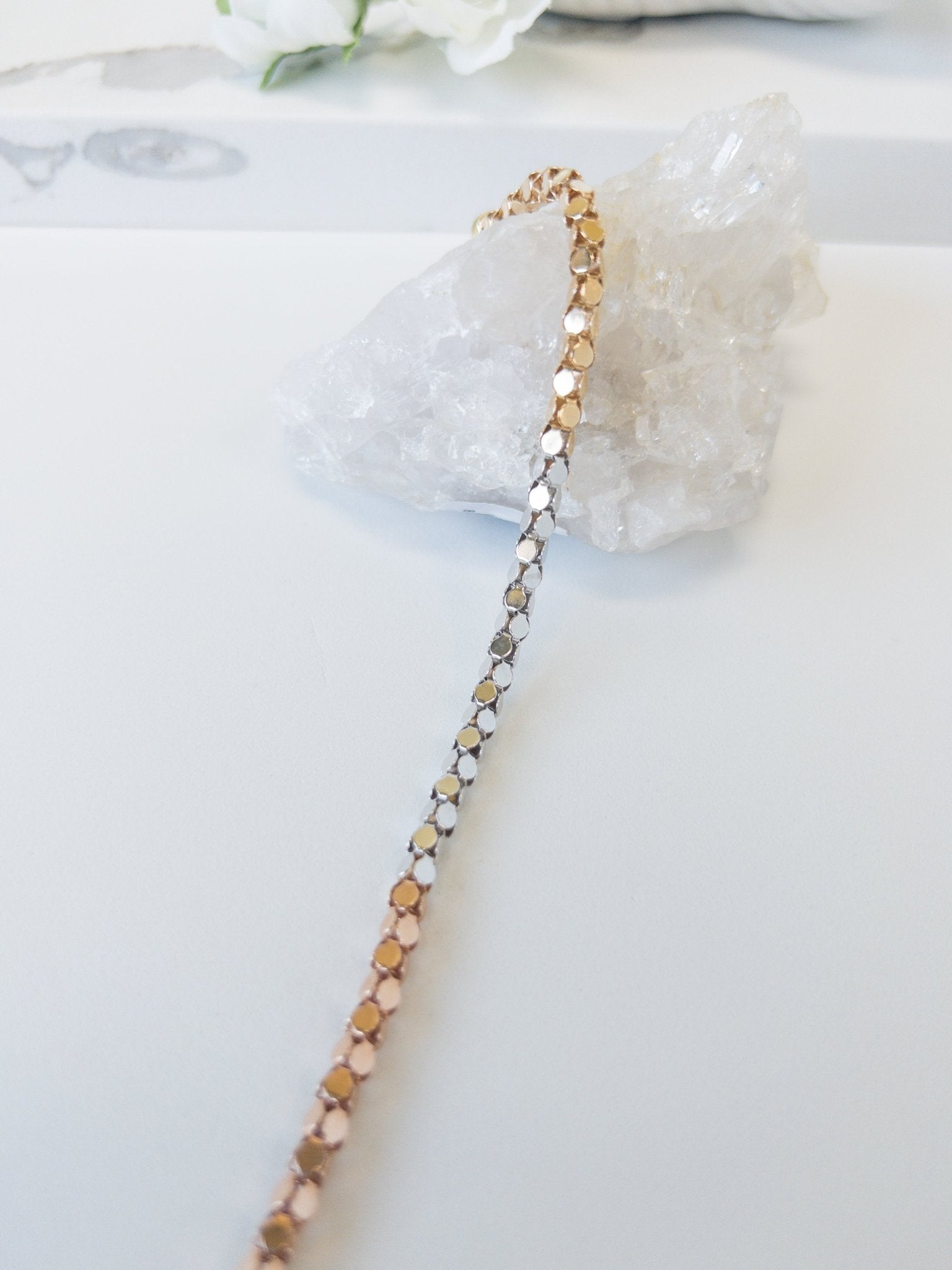 18k Gold Bracelets - Cleopatra Jewelers