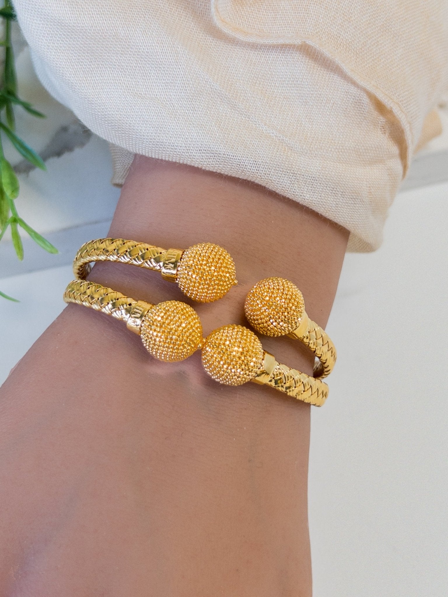 21k Coin Bracelet Gold - Cleopatra Jewelers
