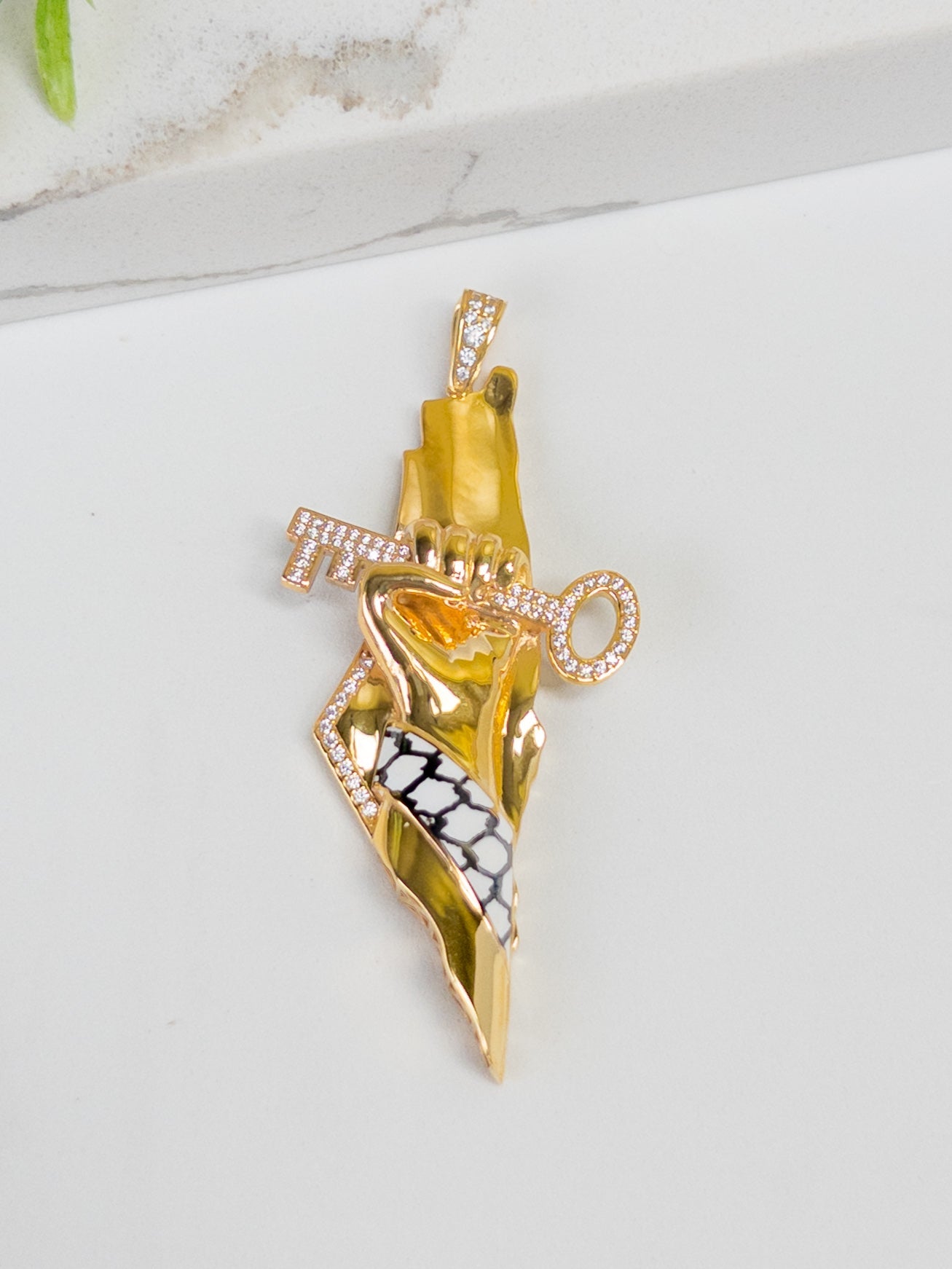 21k Gold Pendants Palestine and Key - Cleopatra Jewelers
