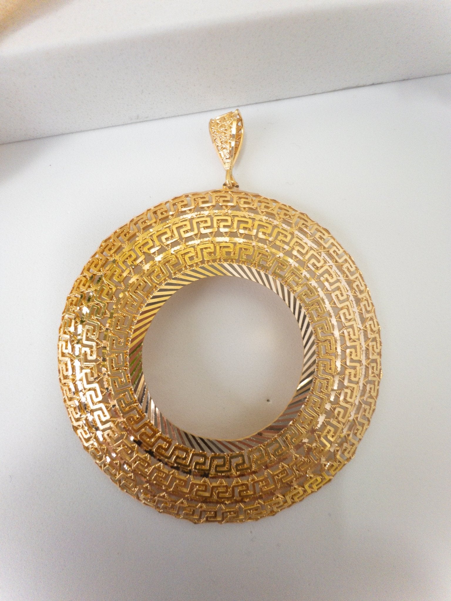 21k Mkhammas Frame Pendants - Cleopatra Jewelers