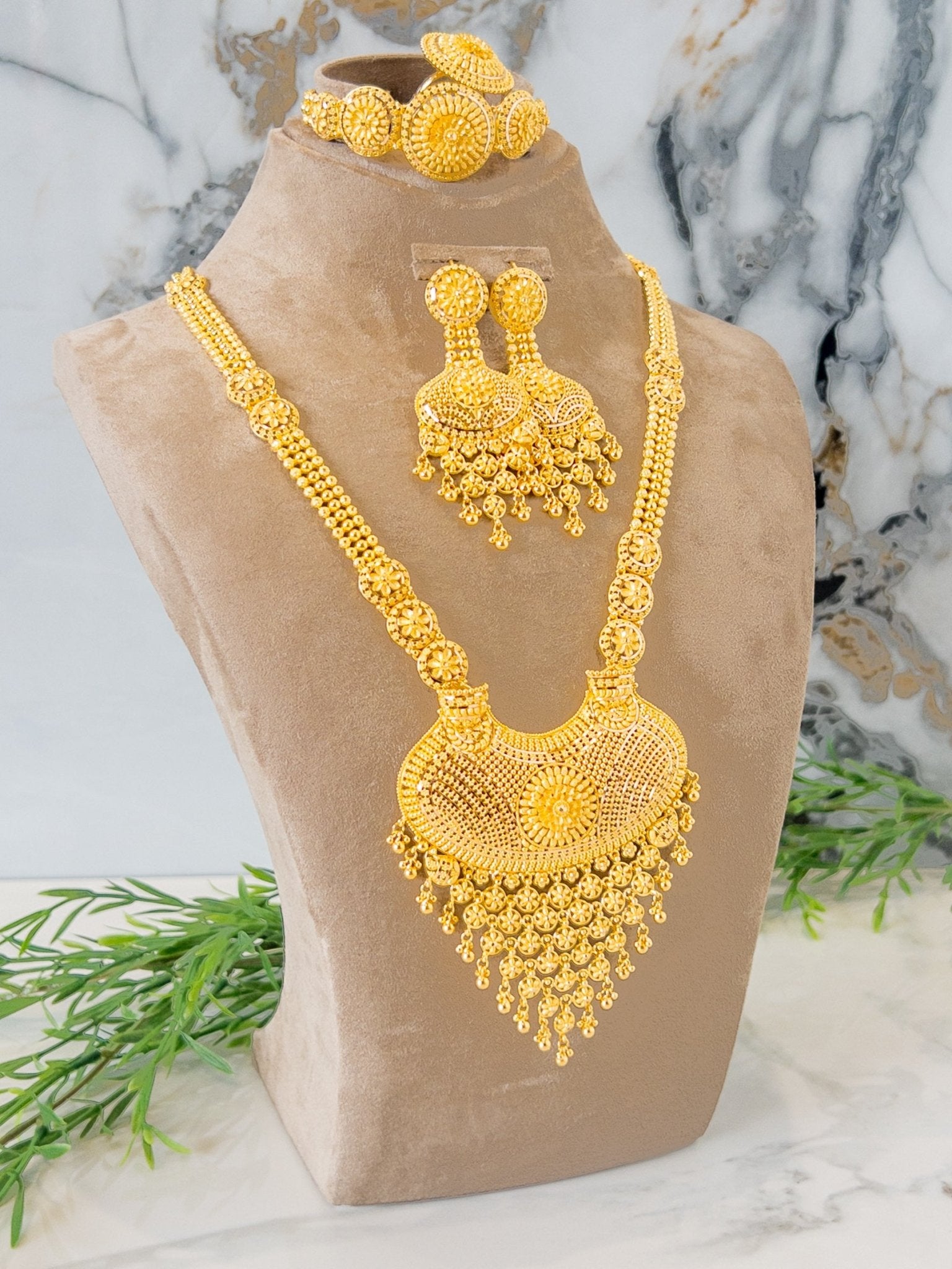 21k Gold Set - Cleopatra Jewelers