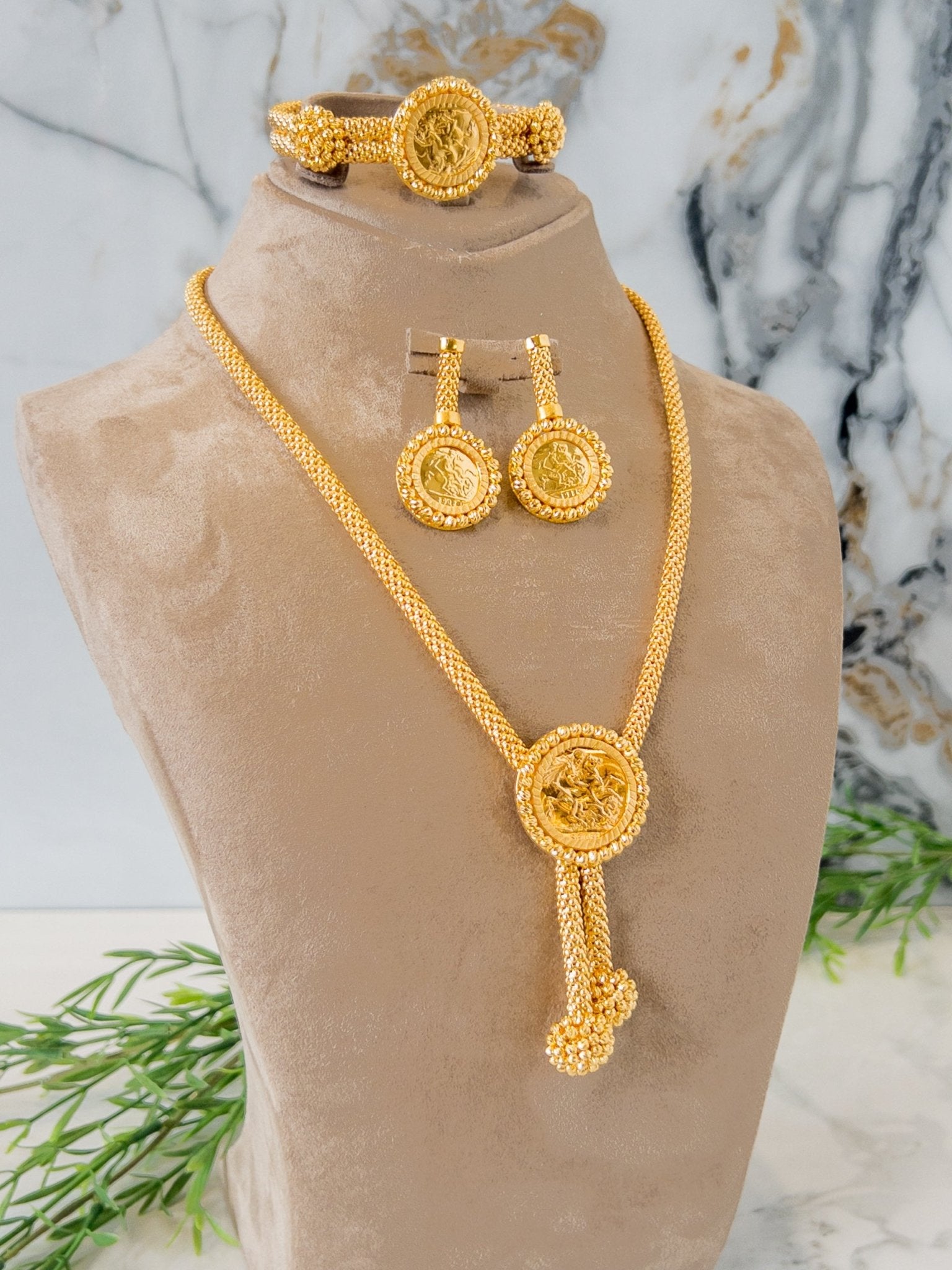 21k Gold Set - Cleopatra Jewelers