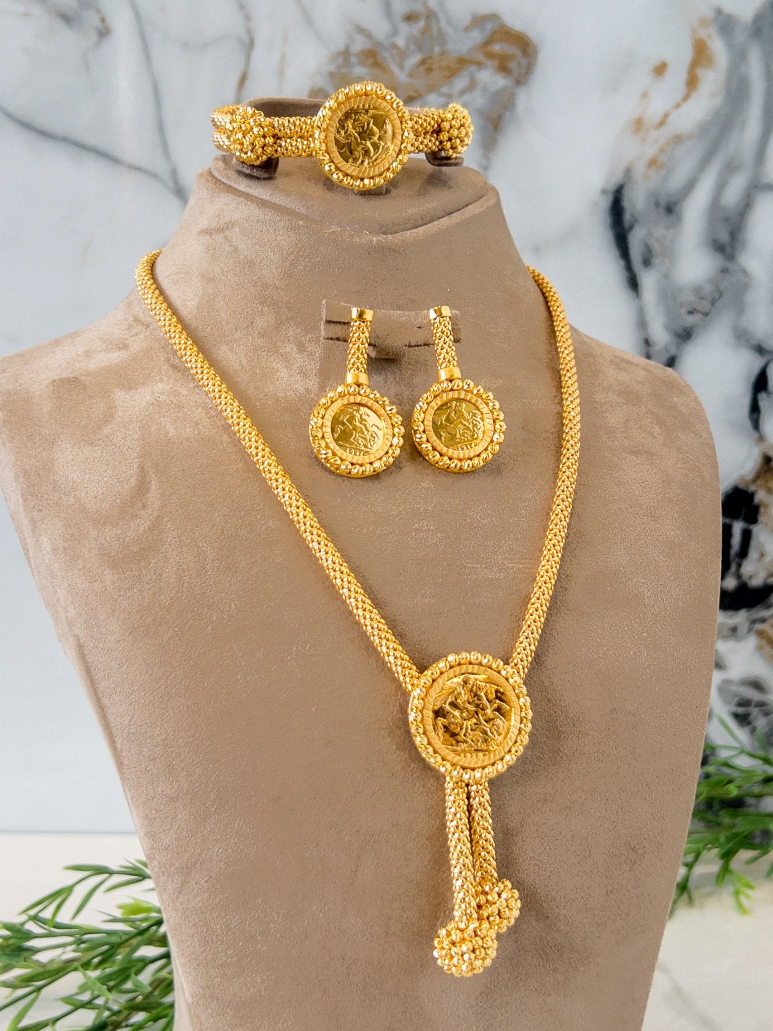 21k Gold Set - Cleopatra Jewelers