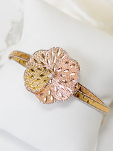 18k Gold Bangle - Cleopatra Jewelers