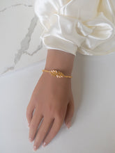 21k Bracelet Gold - Cleopatra Jewelers