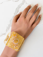 21k Gold Bangle - Cleopatra Jewelers