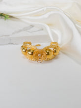 21k Gold Bangle - Cleopatra Jewelers