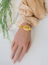 21k Gold Bangle - Cleopatra Jewelers