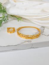21k Gold Bangle - Cleopatra Jewelers