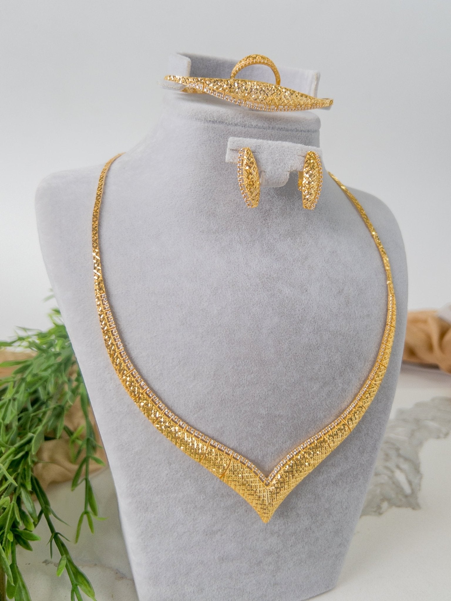 Latest Gold Necklace Arabic Designs - YouTube