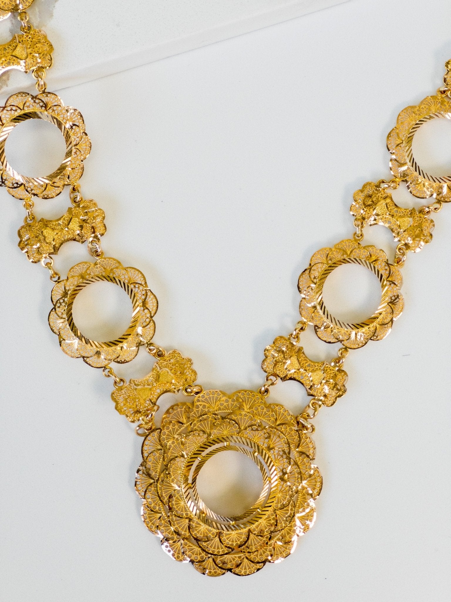 21k Klada Necklace - Cleopatra Jewelers